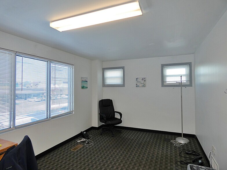 More Photos Of 2495 Elmwood Ave, Buffalo Office For Sale