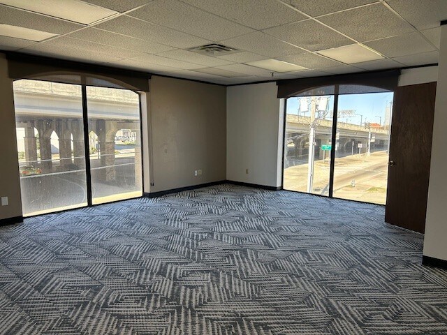 More Photos Of 2901 N Causeway Blvd, Metairie Office Residential For Sale