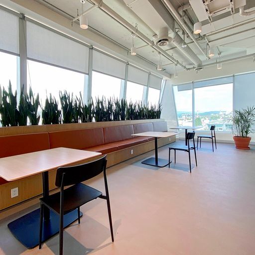 More Photos Of 525 8th Ave W, Vancouver Coworking Space