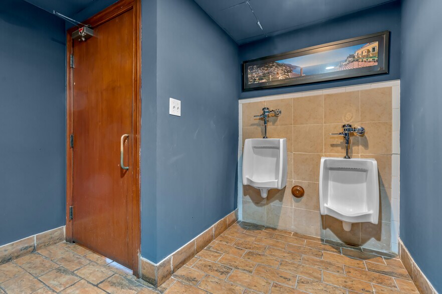 More Photos Of 800-802 Main St, Bradley Beach Restaurant For Sale