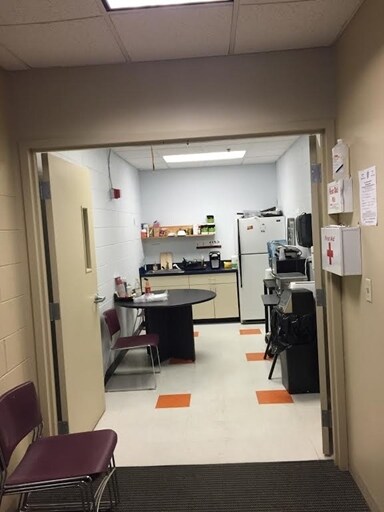 More Photos Of 755 Middlesex Tpke, Billerica Light Manufacturing For Sale