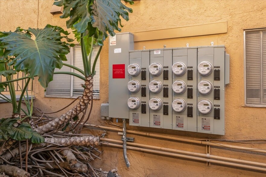 More Photos Of 1430 Josephine St, Berkeley Apartments For Sale