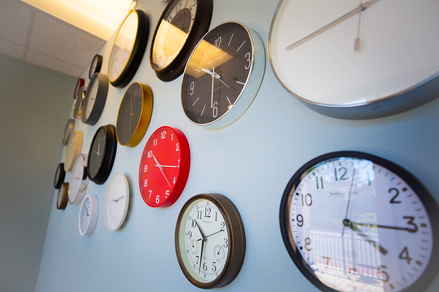 More Photos Of 2121 S Hiawassee Rd, Orlando Apartments For Lease