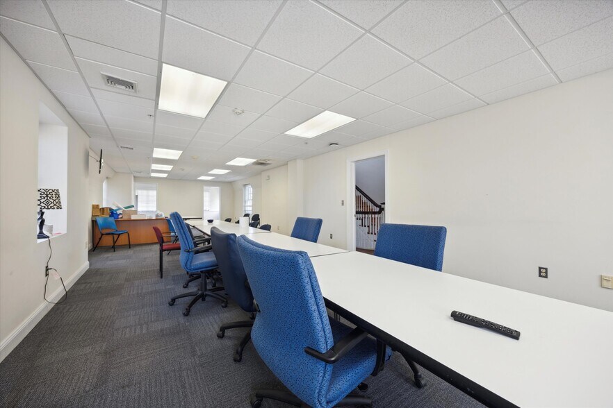 More Photos Of 400 E 21st St, Chester Office For Sale
