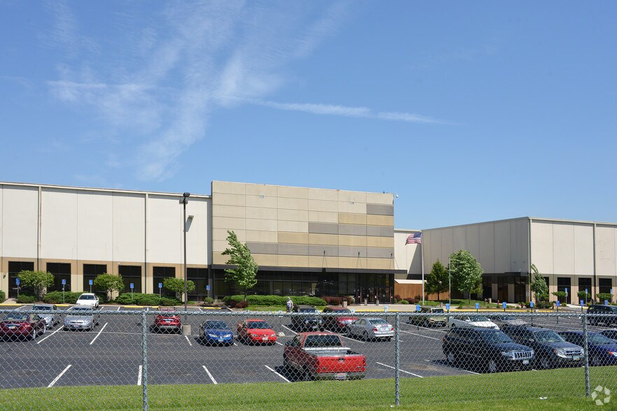 More Photos Of 3500 Salzman Rd, Middletown Warehouse For Sale