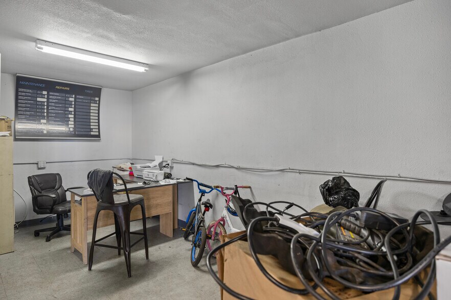 More Photos Of 3846 W Imperial Hwy, Inglewood Industrial For Sale
