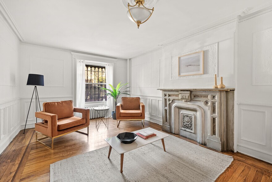 More Photos Of 142A Putnam Ave, Brooklyn Apartments For Sale