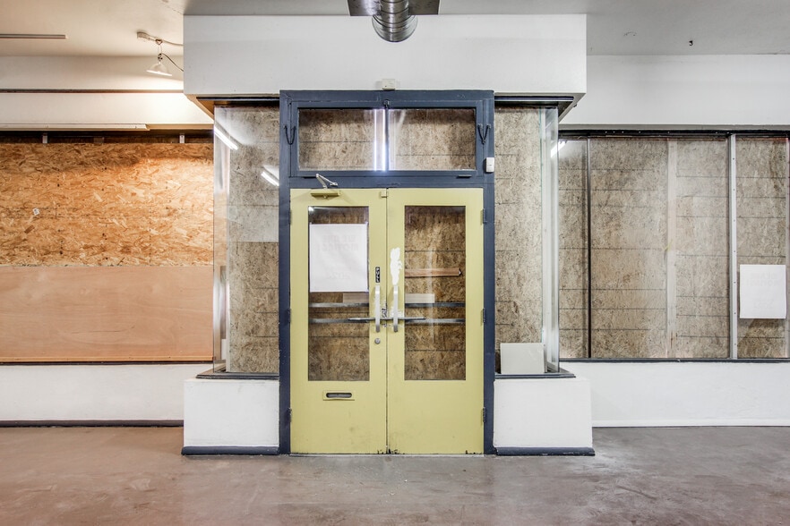 More Photos Of 420-424 E 6th St, Tucson Storefront For Lease