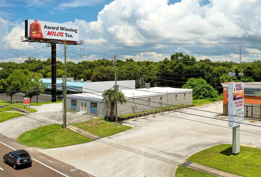 Primary Photo Of 31515 U.S. Highway 19 N, Palm Harbor General Retail For Sale
