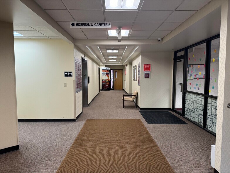 More Photos Of 5010 Rt-30, Amsterdam Medical For Lease