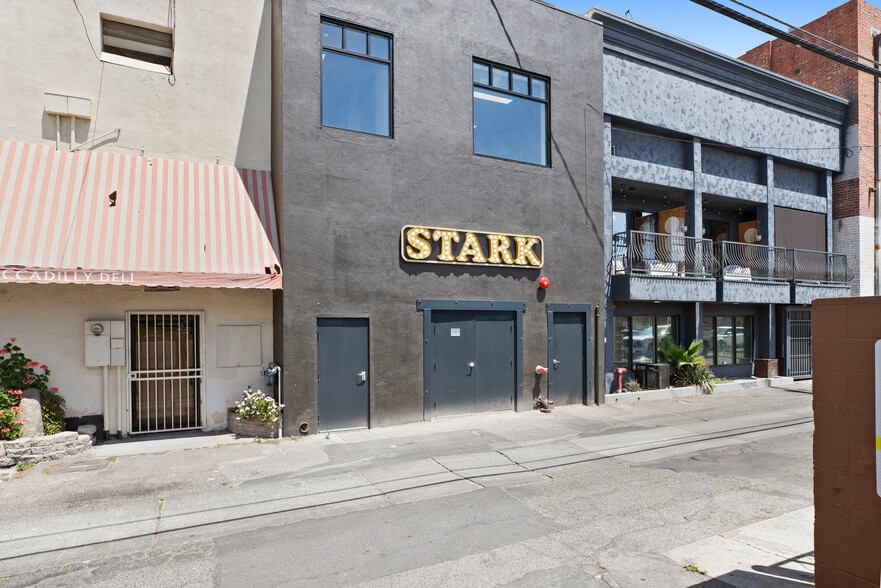 More Photos Of 939 10th St, Modesto Storefront Retail Office For Lease