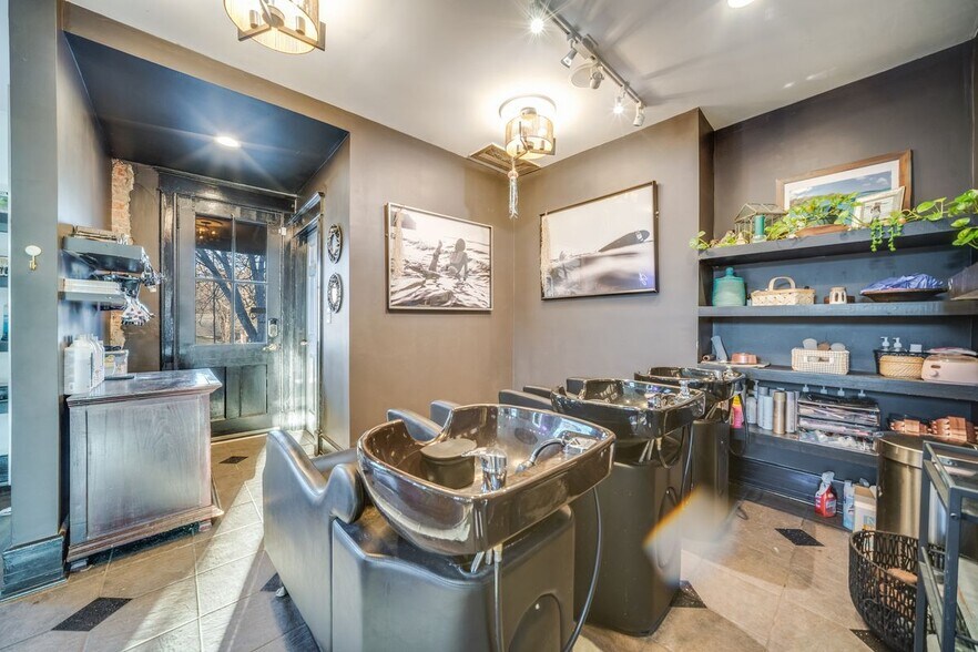 More Photos Of 1265 Bardstown Rd, Louisville General Retail For Sale