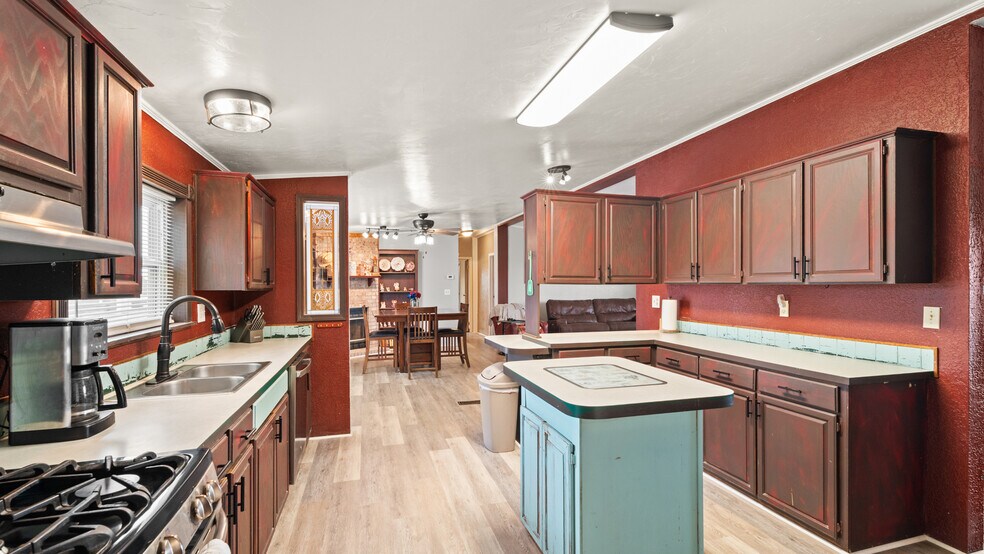 More Photos Of 20500 N 2810 Rd, Kingfisher Lodge Meeting Hall For Sale