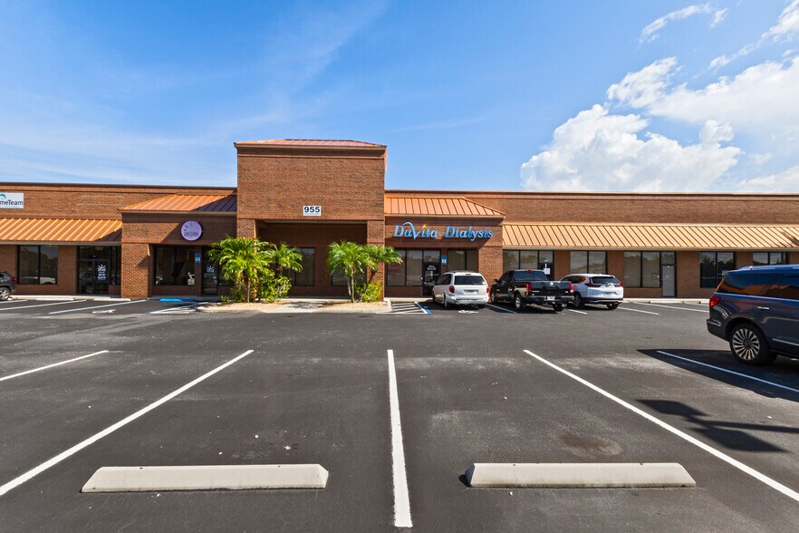 More Photos Of 1801 S Nova Rd, Daytona Beach Office For Sale