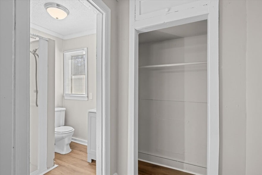 More Photos Of 3950 S Dixie Rd, Dalton Apartments For Sale