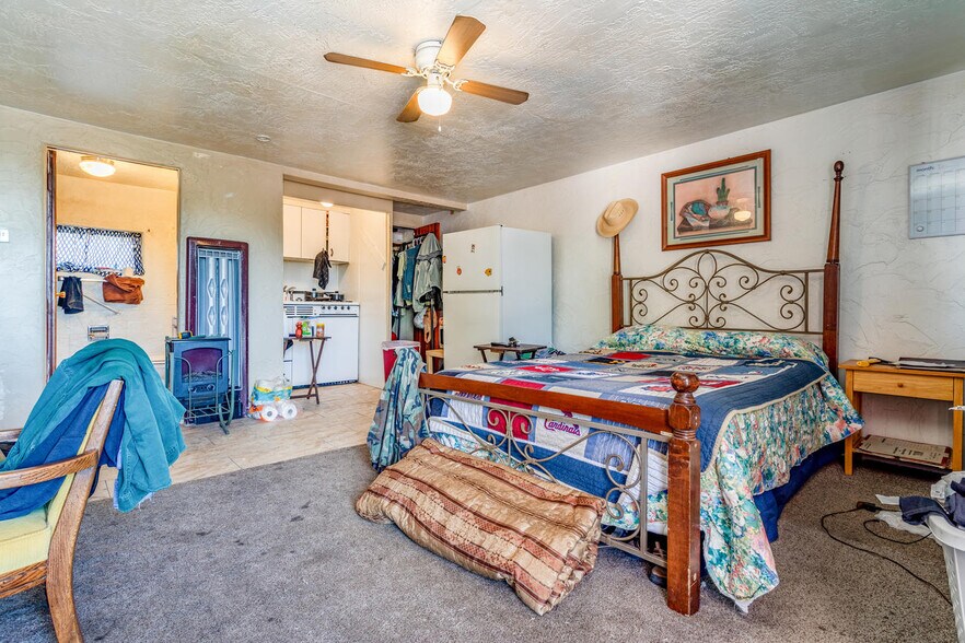 More Photos Of 3401 W Pikes Peak Ave, Colorado Springs Apartments For Sale