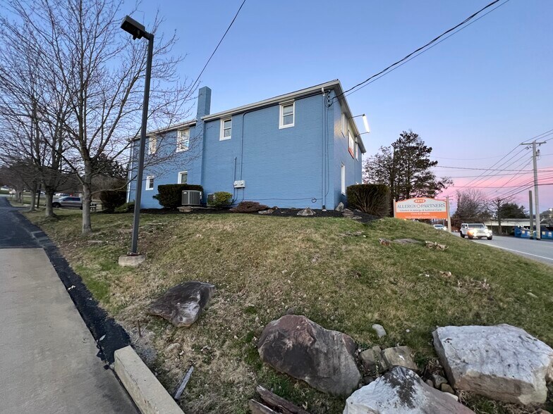 More Photos Of 4212 Old William Penn Hwy, Murrysville Medical For Sale