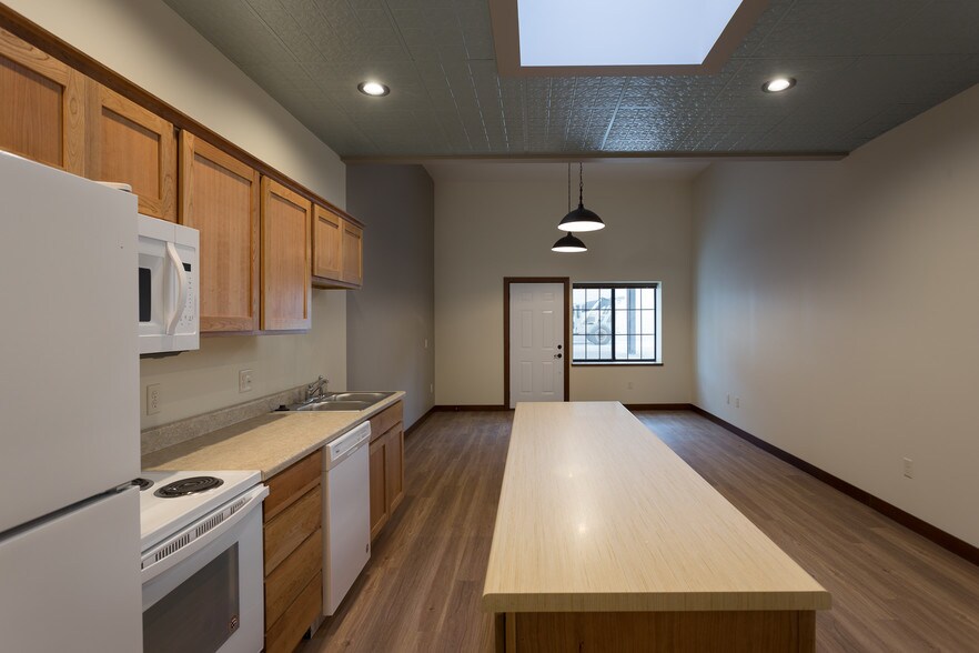 More Photos Of 118 Main St, Rapid City Apartments For Sale