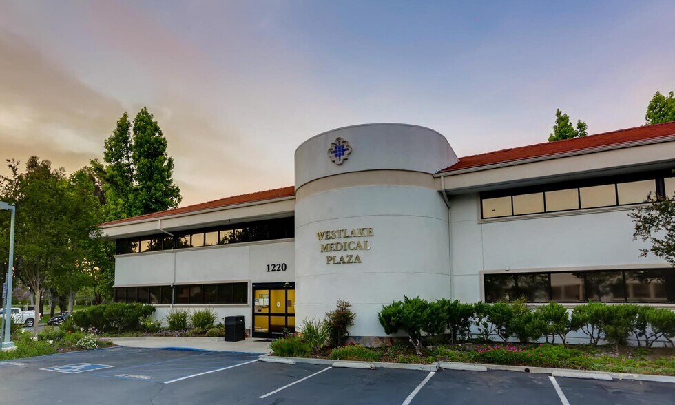 Primary Photo Of 1220 La Venta Dr, Westlake Village Medical For Lease