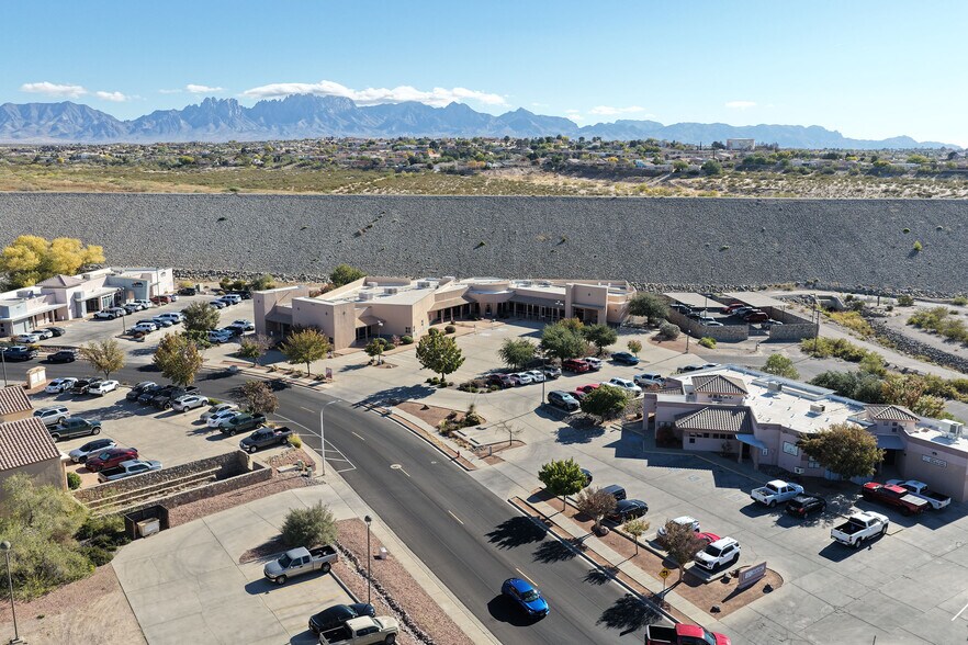 More Photos Of 1140 Commerce Dr, Las Cruces Office For Lease