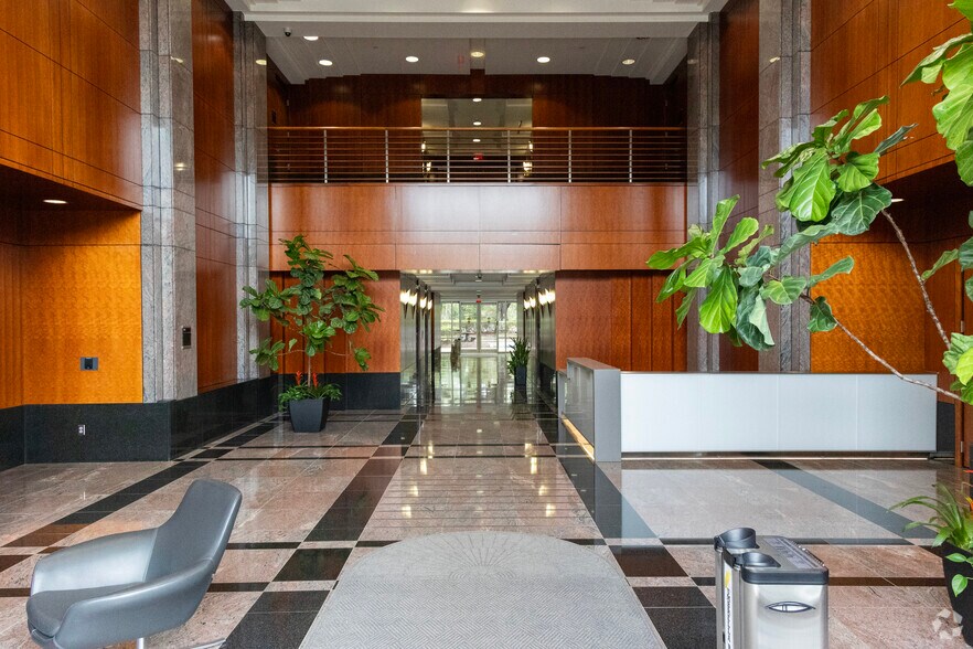 More Photos Of 8800 Grand Oak Cir, Tampa Office For Lease