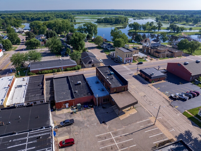 More Photos Of 129 E Bridge St, New Lisbon Bank For Sale