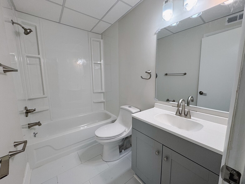 More Photos Of 1130 Light St, Baltimore Apartments For Lease