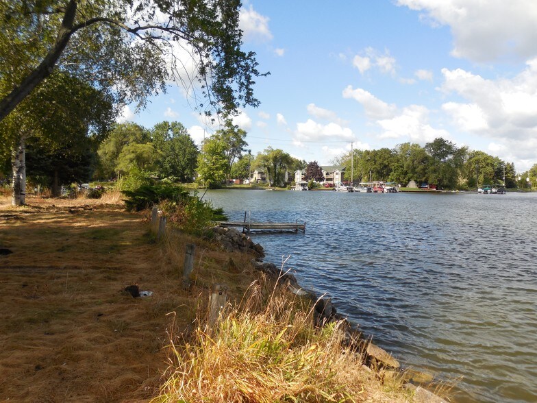 More Photos Of 8300 Pontiac Lake Rd, White Lake Township Land For Sale