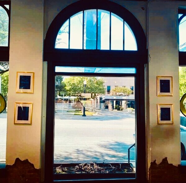 More Photos Of 401-411 W Magnolia Ave, Fort Worth Storefront Retail Office For Lease