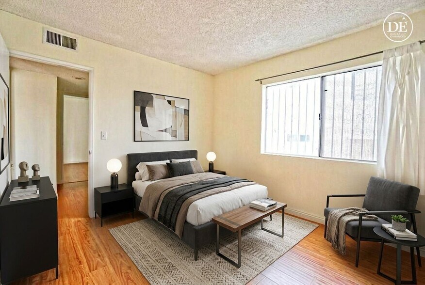 More Photos Of 933 New Depot St, Los Angeles Apartments For Sale
