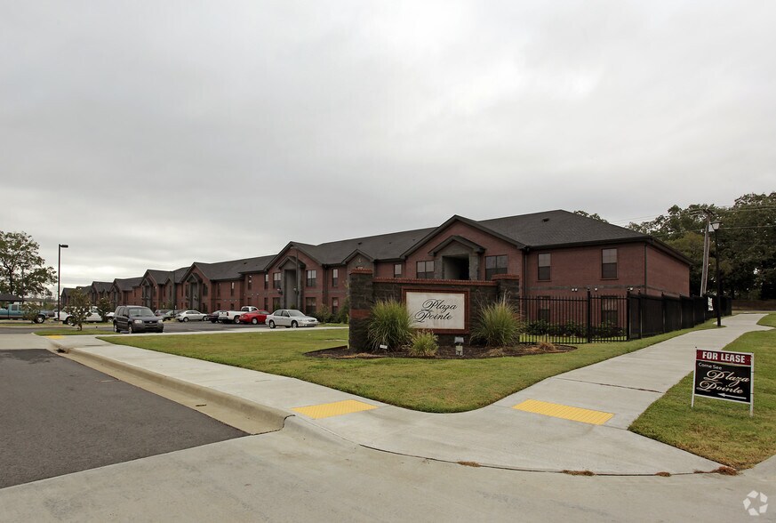 Primary Photo Of 2400 Market Plaza Dr, Conway Apartments For Sale
