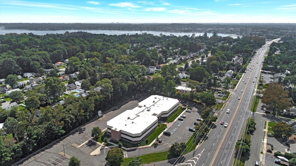 More Photos Of 225 State Highway 35, Red Bank Medical For Lease