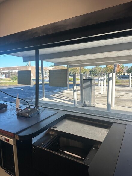 More Photos Of 301-305 N Goose Creek Blvd, Goose Creek Unknown For Lease