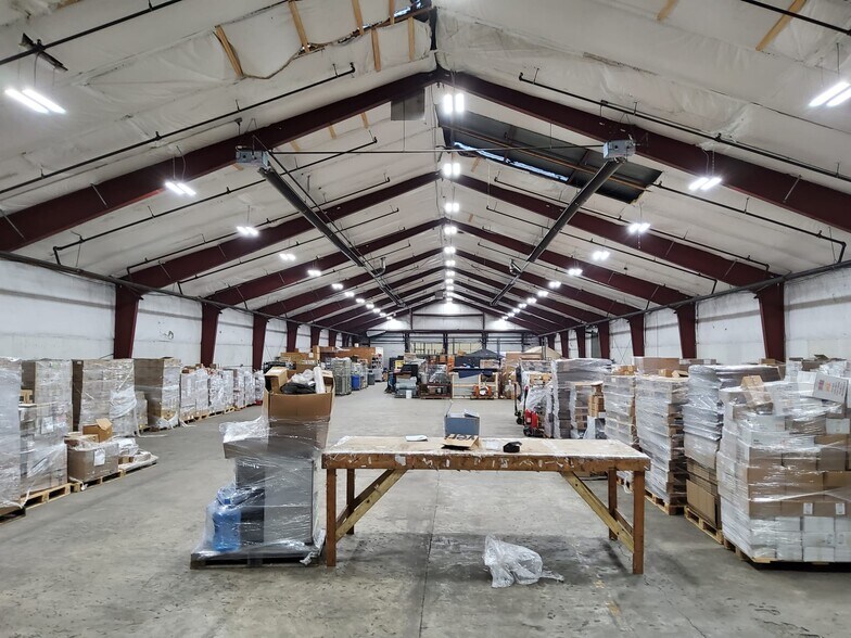 More Photos Of 19 Neversink Ave, Port Jervis Warehouse For Lease