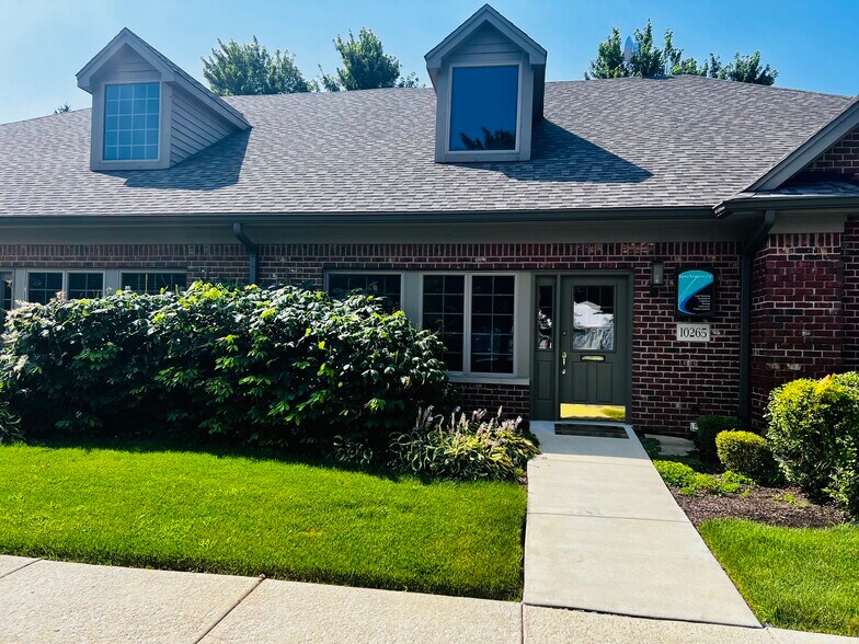 More Photos Of 10257-10269 W Lincoln Hwy, Frankfort Medical For Lease