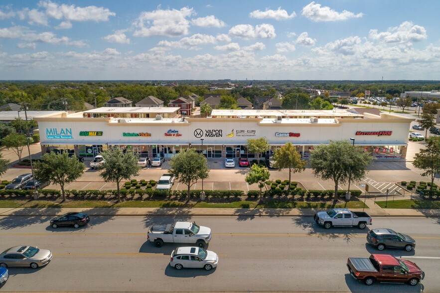 Primary Photo Of 2001 Texas Ave, College Station Unknown For Lease