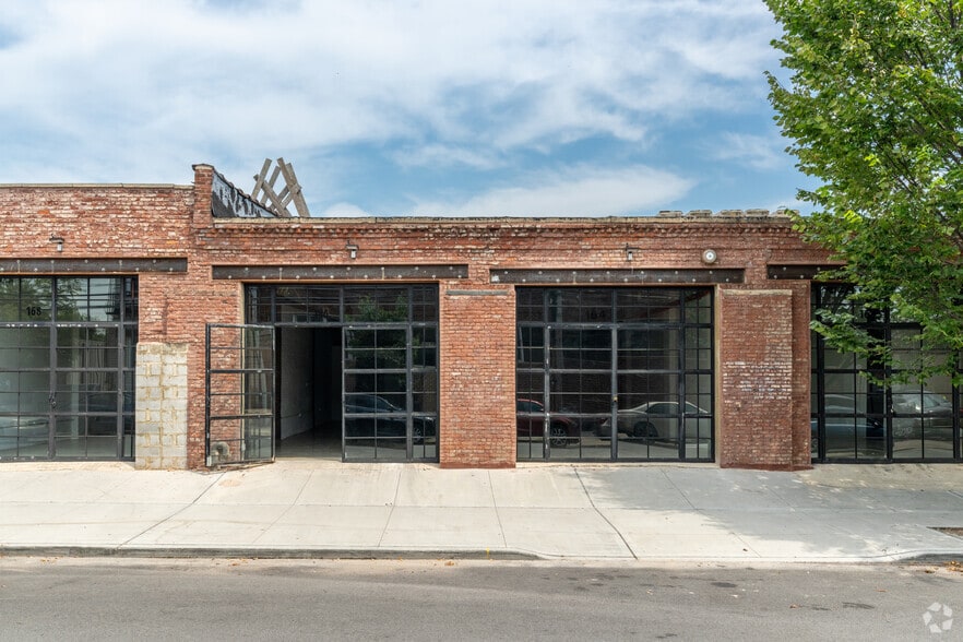 More Photos Of 168-184 Van Dyke St, Brooklyn Warehouse For Lease