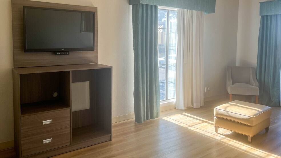 More Photos Of , Aurora Hospitality For Sale