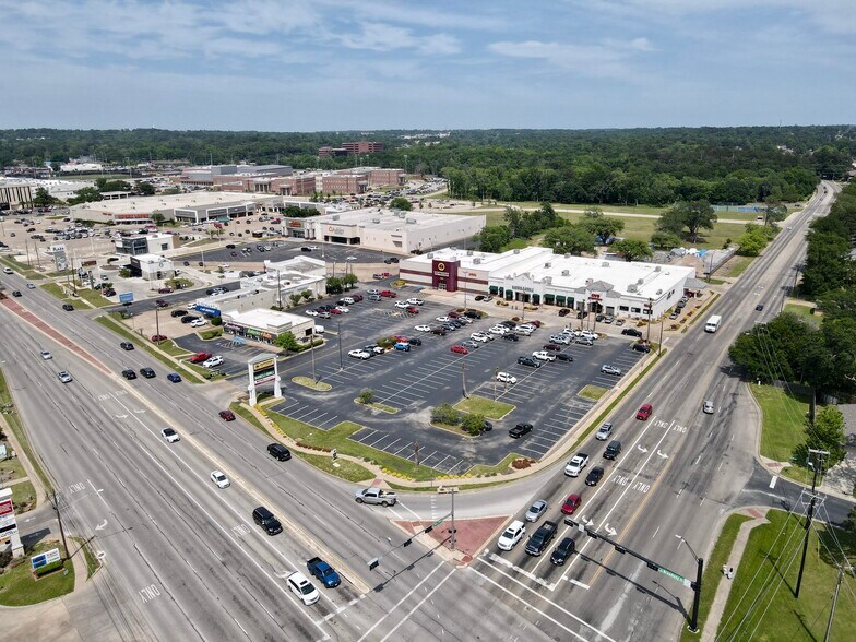 More Photos Of S Broadway Ave @ Shiloh Road, Tyler Land For Lease