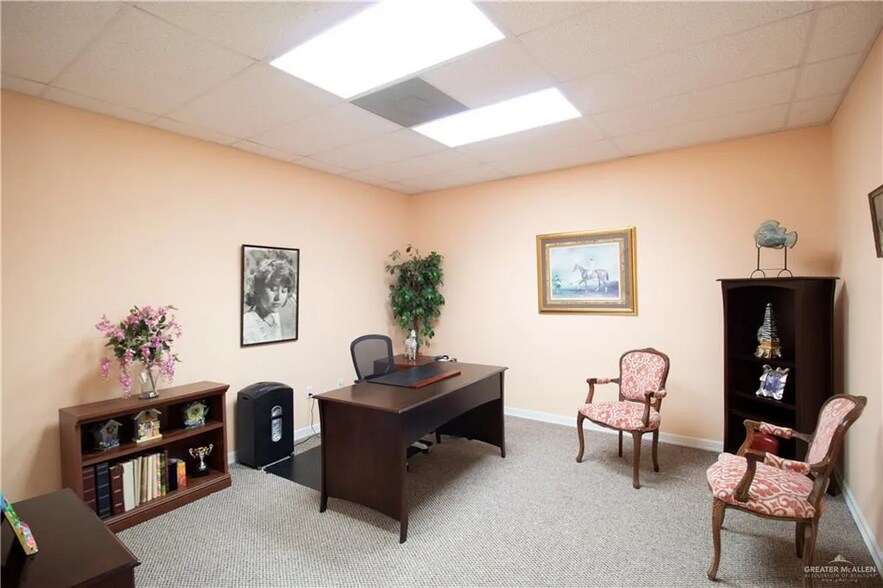 More Photos Of 3516 Buddy Owens Ave, McAllen Office For Sale