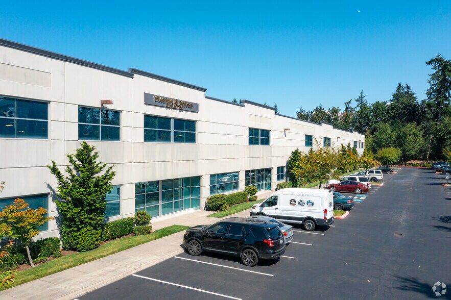 More Photos Of 5901 23rd Dr W, Everett Distribution For Lease