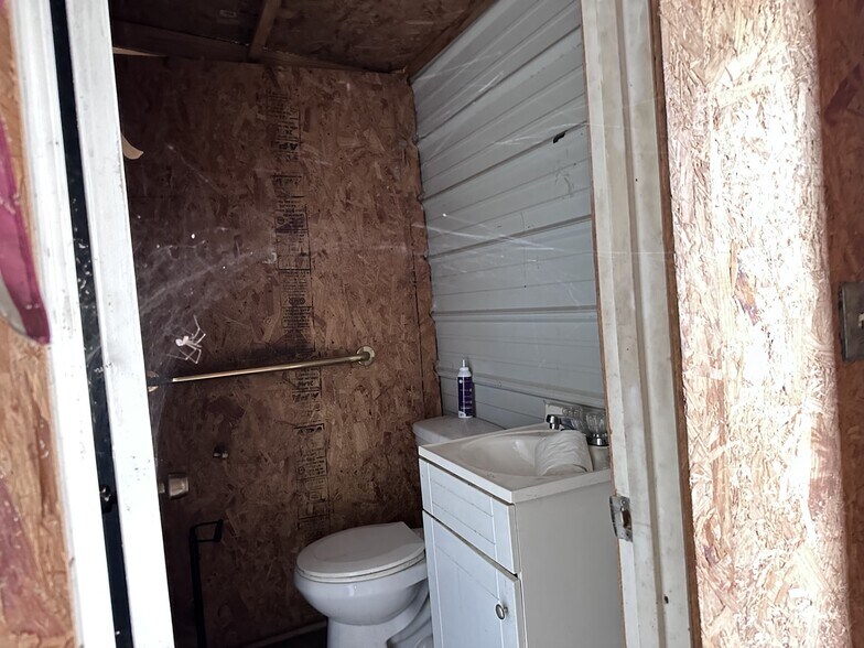 More Photos Of 2096 FM 21, Pittsburg Warehouse For Sale