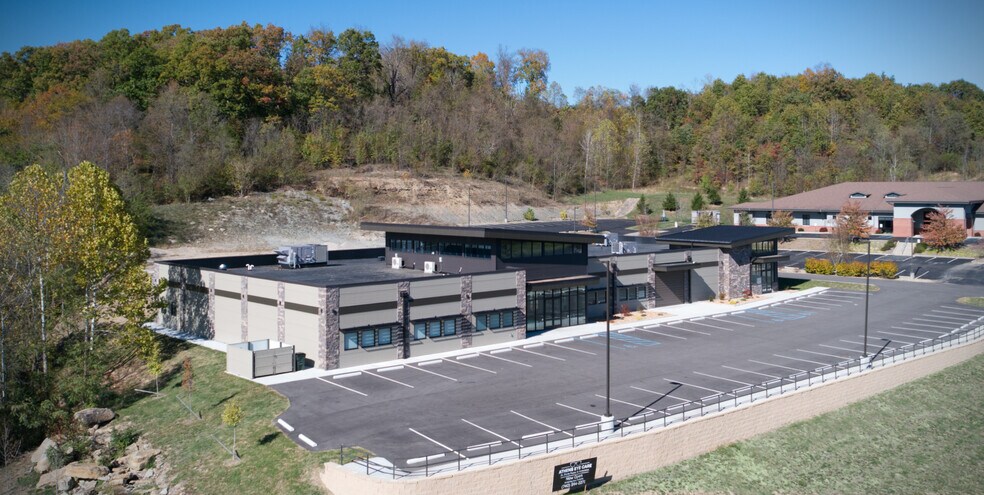 More Photos Of 14 University Estates Blvd, Athens Healthcare For Lease