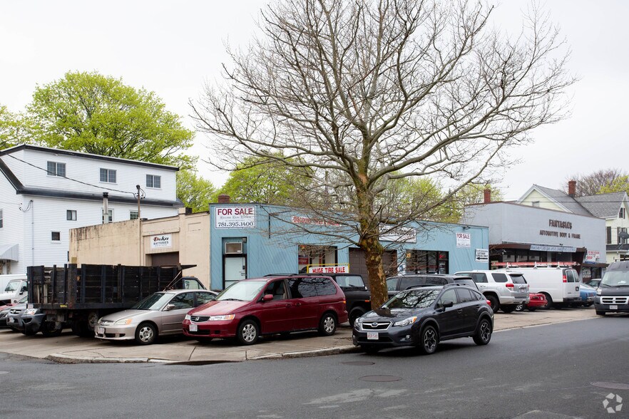 More Photos Of 30 Harvard Ave, Medford Auto Repair For Sale