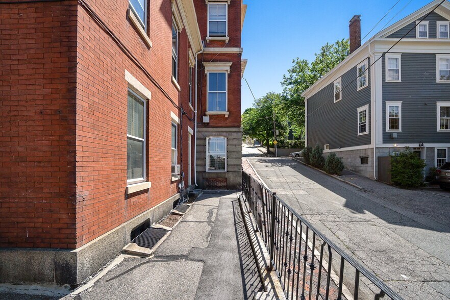 More Photos Of 110 Benefit St, Providence Apartments For Sale