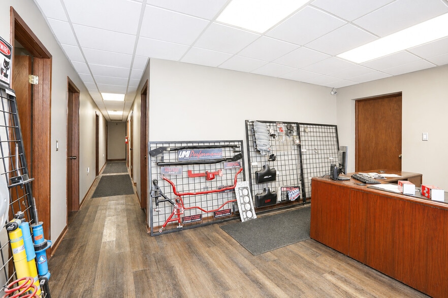 More Photos Of 235 Garfield St, Carlisle Warehouse For Sale