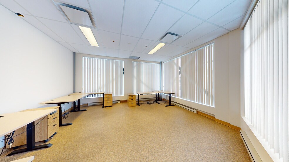 More Photos Of 3750 Boul Du Royaume, Saguenay Office For Lease