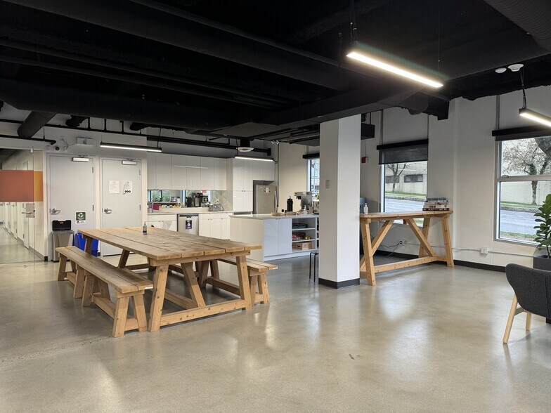 More Photos Of 1900-1990 Pandora St, Vancouver Office For Lease
