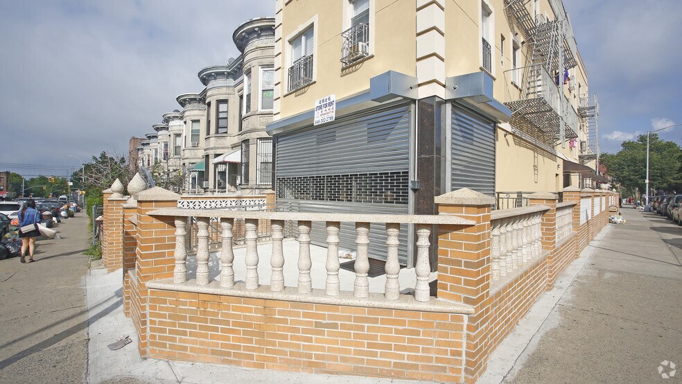 More Photos Of 5502 Fort Hamilton Pky, Brooklyn Apartments For Lease