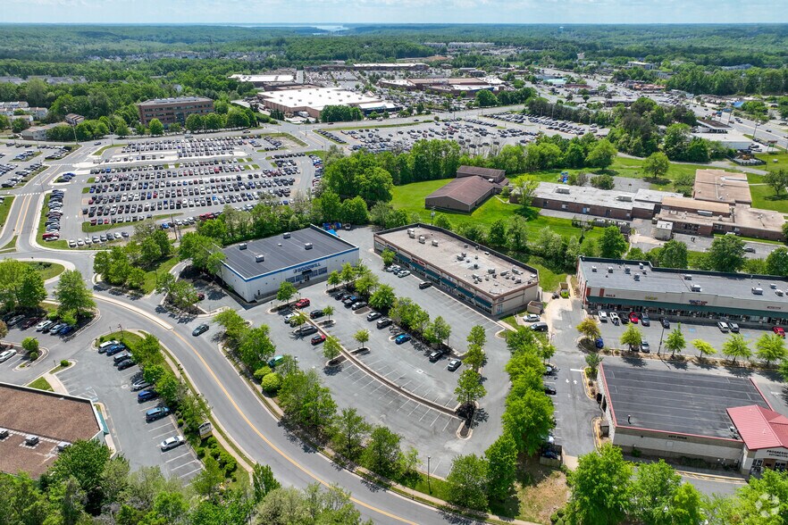 More Photos Of 70 Doc Stone Rd, Stafford Freestanding For Lease